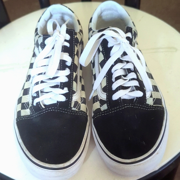 Vans Shoes - Vans Old School sneakers